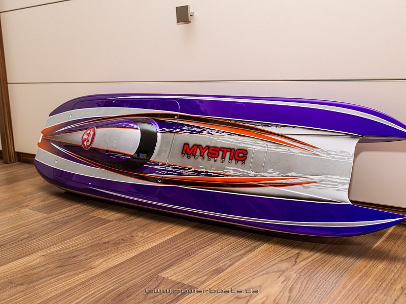 Mystic 114 MHZ - ENVY PURPLE from Powerboats.cz