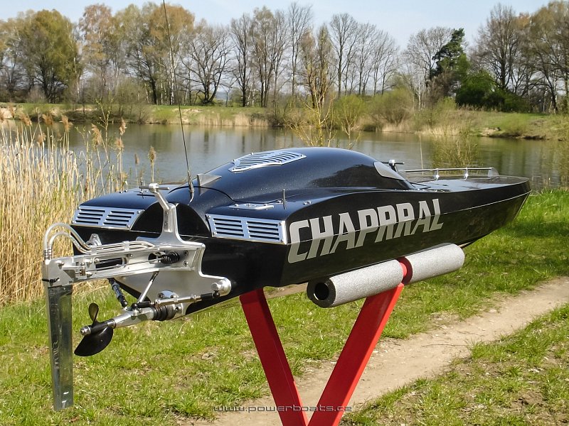 Chaparral 131 MHZ from powerboats.cz