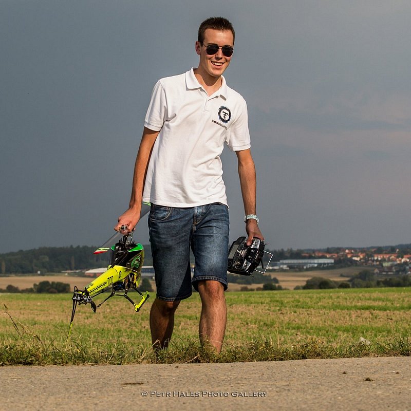 Zlatníky 6.9.2014 - létání s přáteli