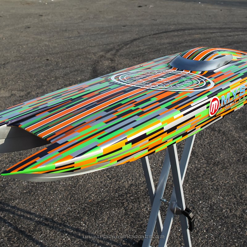 Mystic 138 MHZ - Color Line from Powerboats.cz